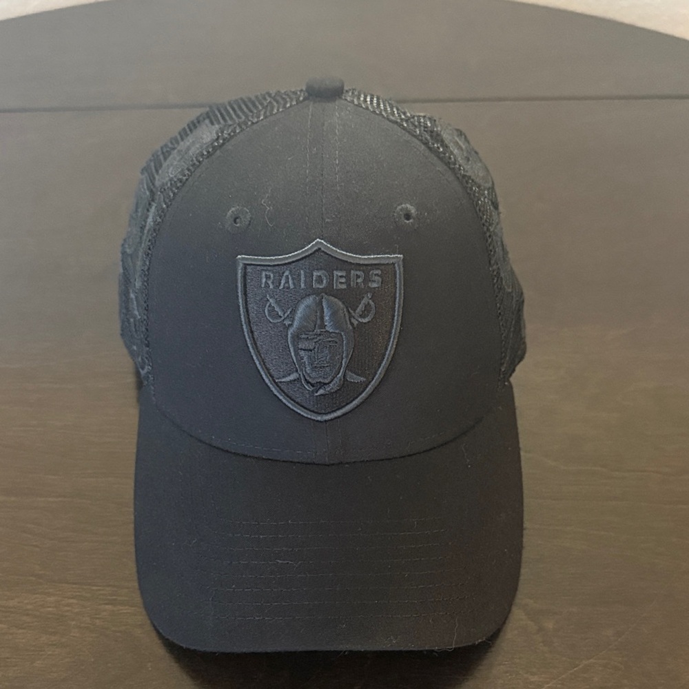 New Era Black Raiders Cap